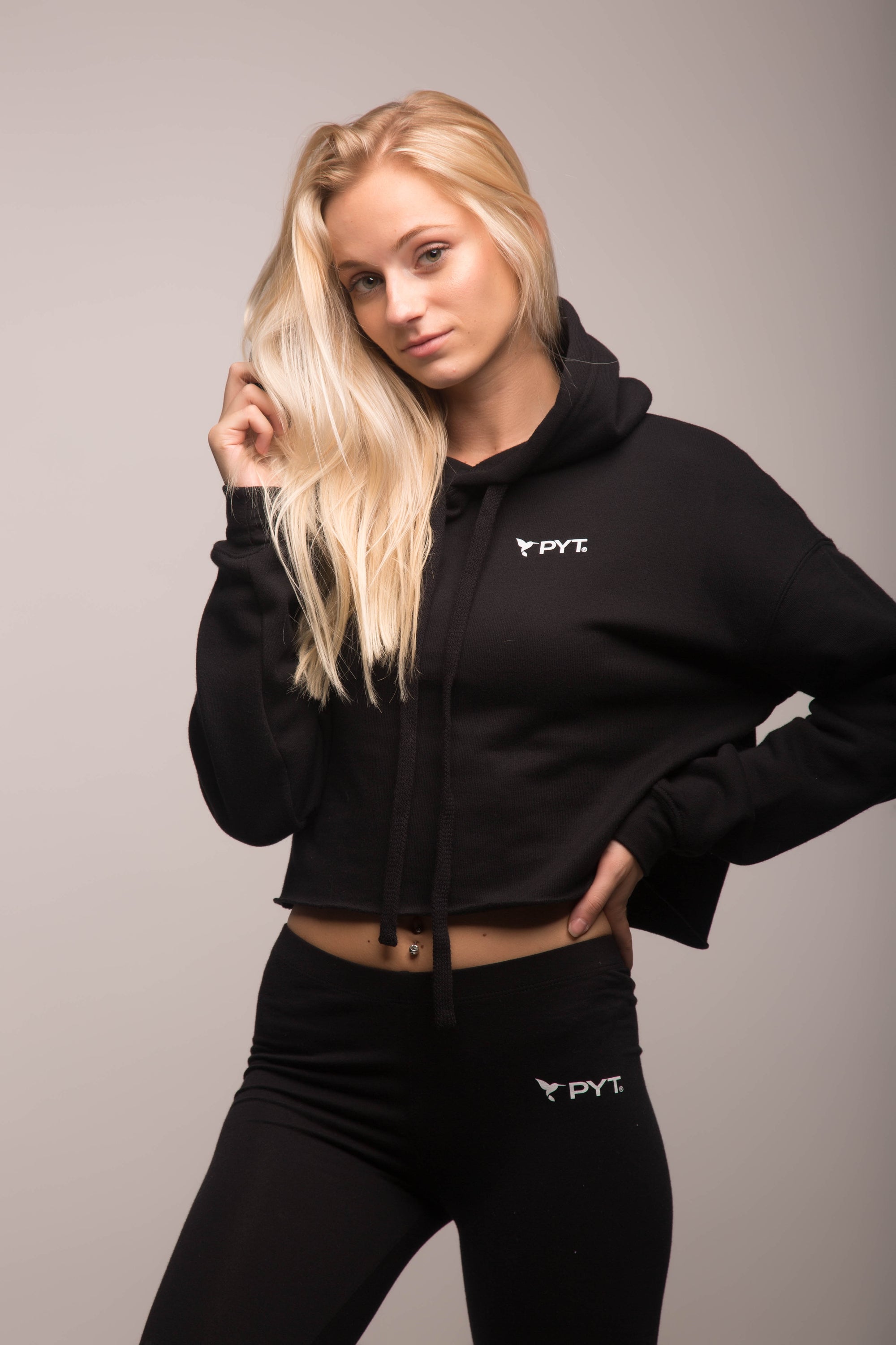 Cropped Hoodie 6 Colors